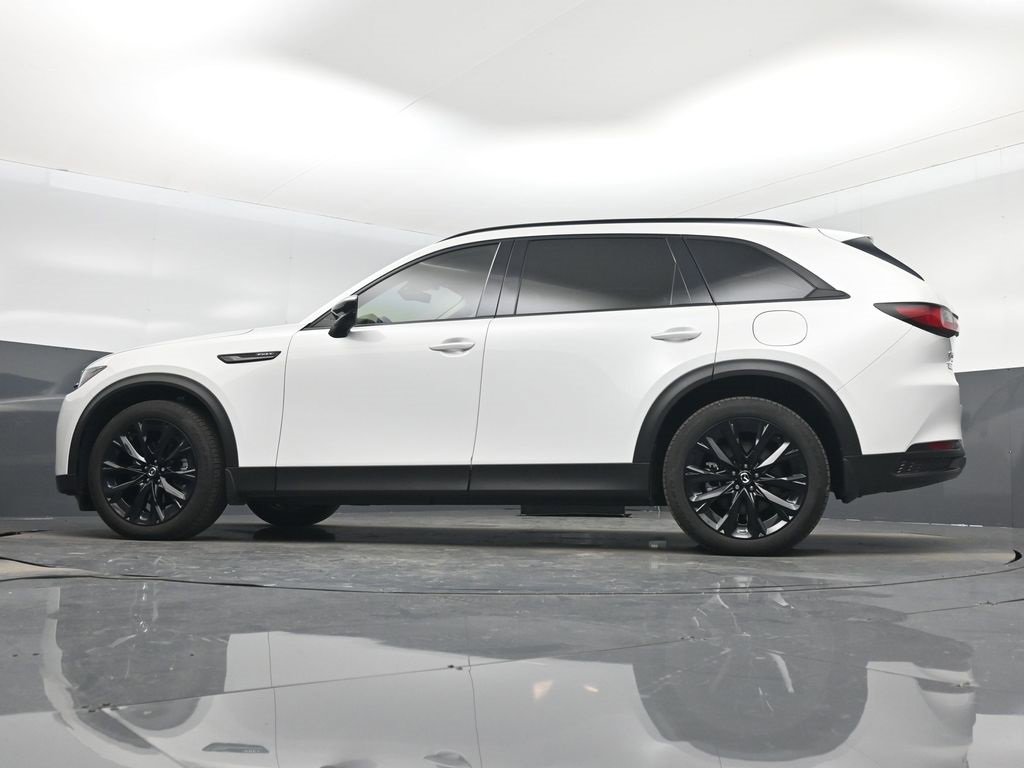 Certified 2025 MAZDA CX-90 Plug-In Hybrid w/Premium Sport image 24