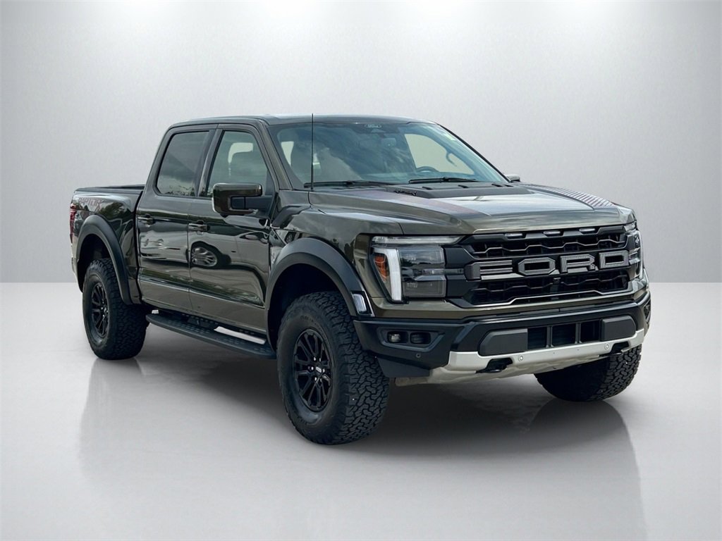 Used 2025 Ford F150 Raptor image 3
