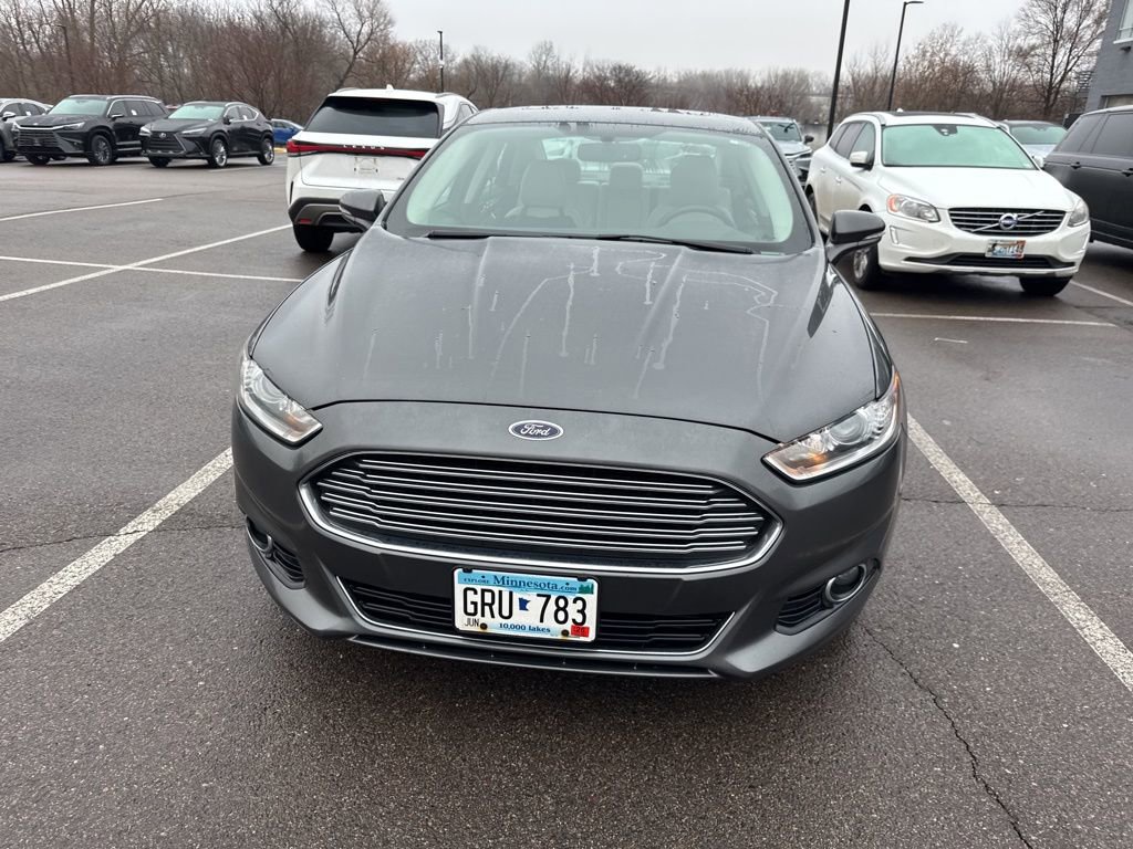 Used 2015 Ford Fusion Titanium image 2