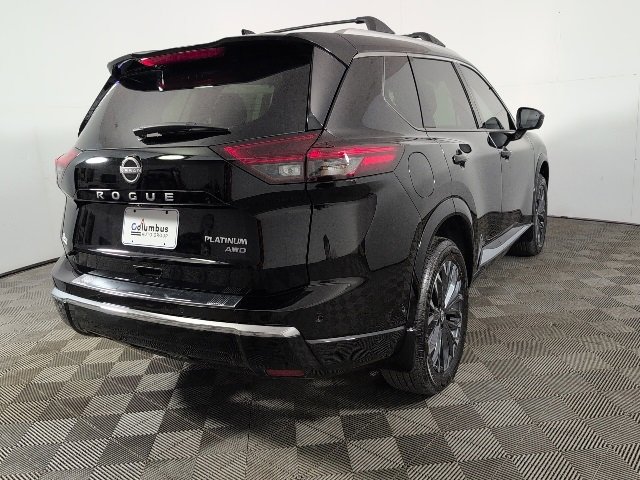 New 2026 Nissan Rogue Platinum image 7