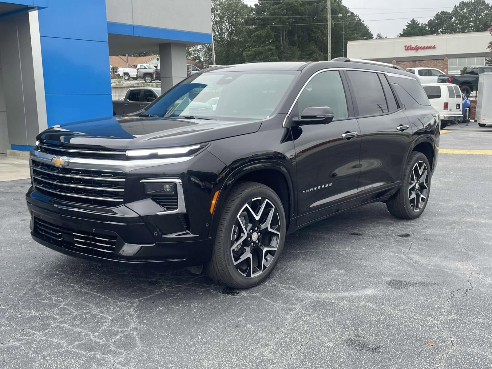 New 2026 Chevrolet Traverse High Country image 6
