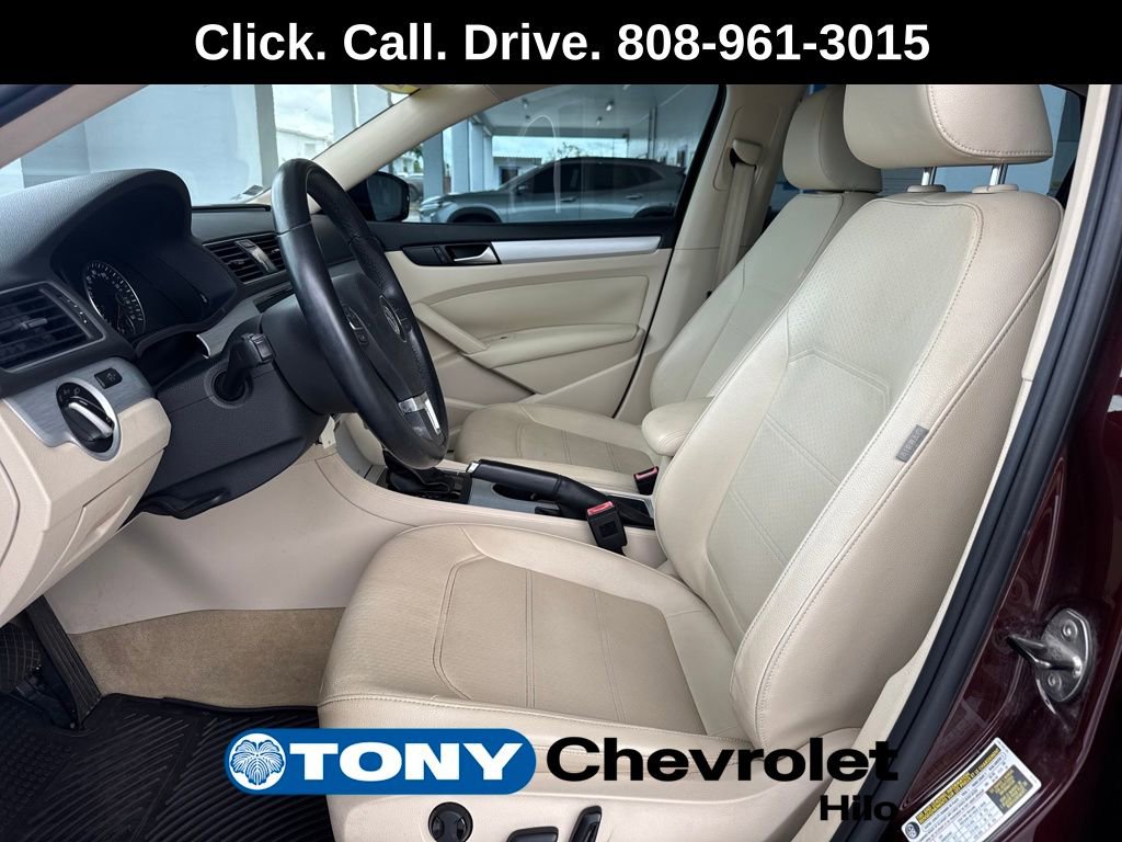 Used 2013 Volkswagen Passat 2.5 SE image 9