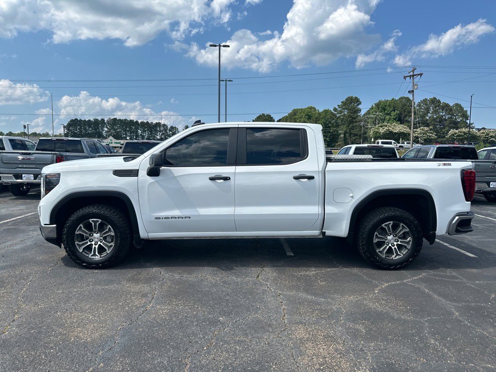 Used 2024 GMC Sierra 1500 Pro w/ Pro Value Package image 1