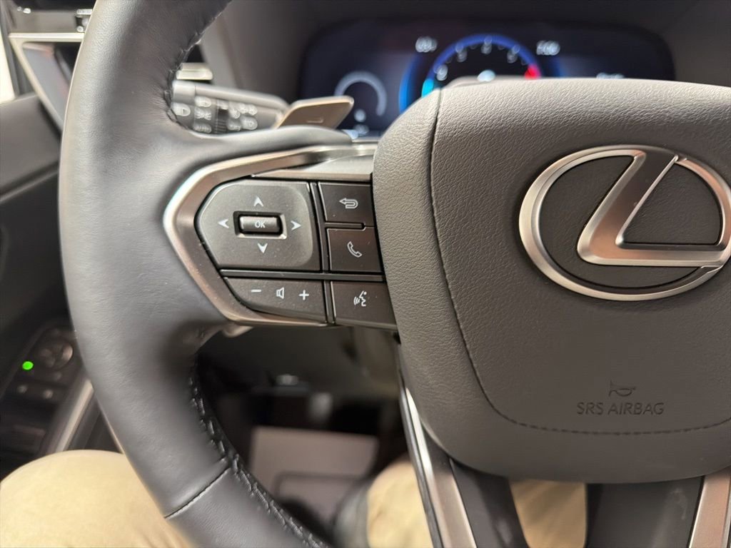 Used 2026 Lexus GX 550 w/ Cold Area Package AWD/4WD image 28