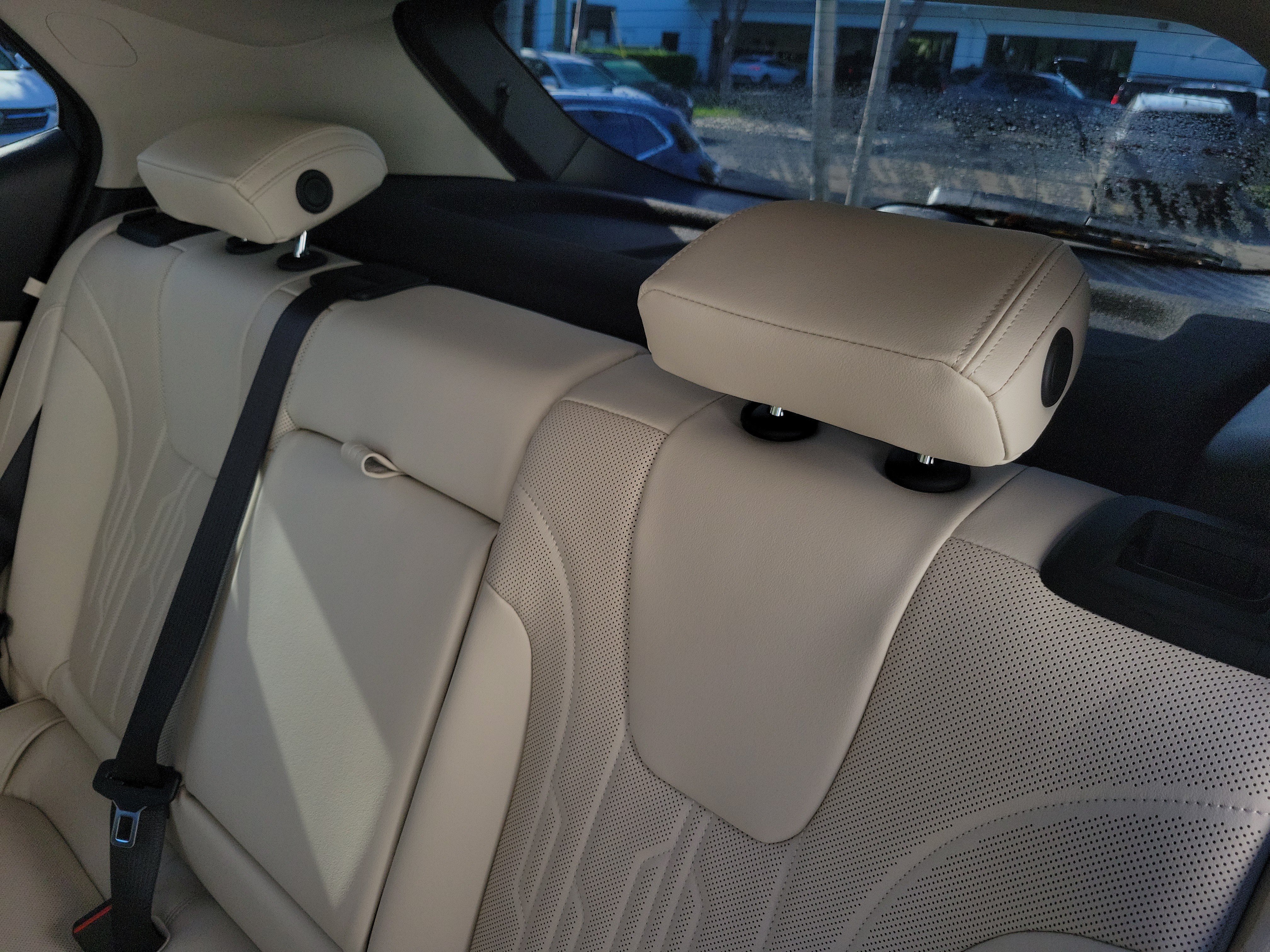 New 2026 Buick Encore GX Avenir w/ Avenir Technology Package FWD image 12