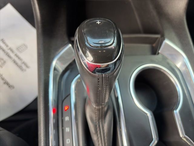 Used 2018 Chevrolet Traverse LT image 18