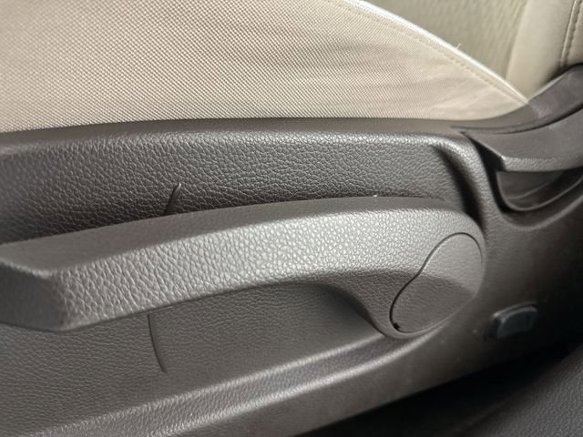 Used 2017 Hyundai Santa Fe Sport w/ Cargo Package image 18