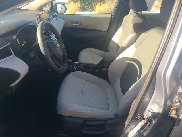 Used 2021 Toyota Corolla LE image 16