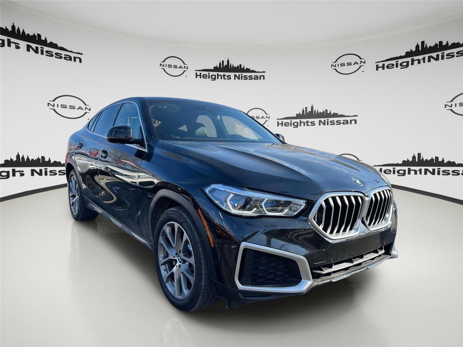 Used 2022 BMW X6 xDrive40i w/ Executive Package image 5