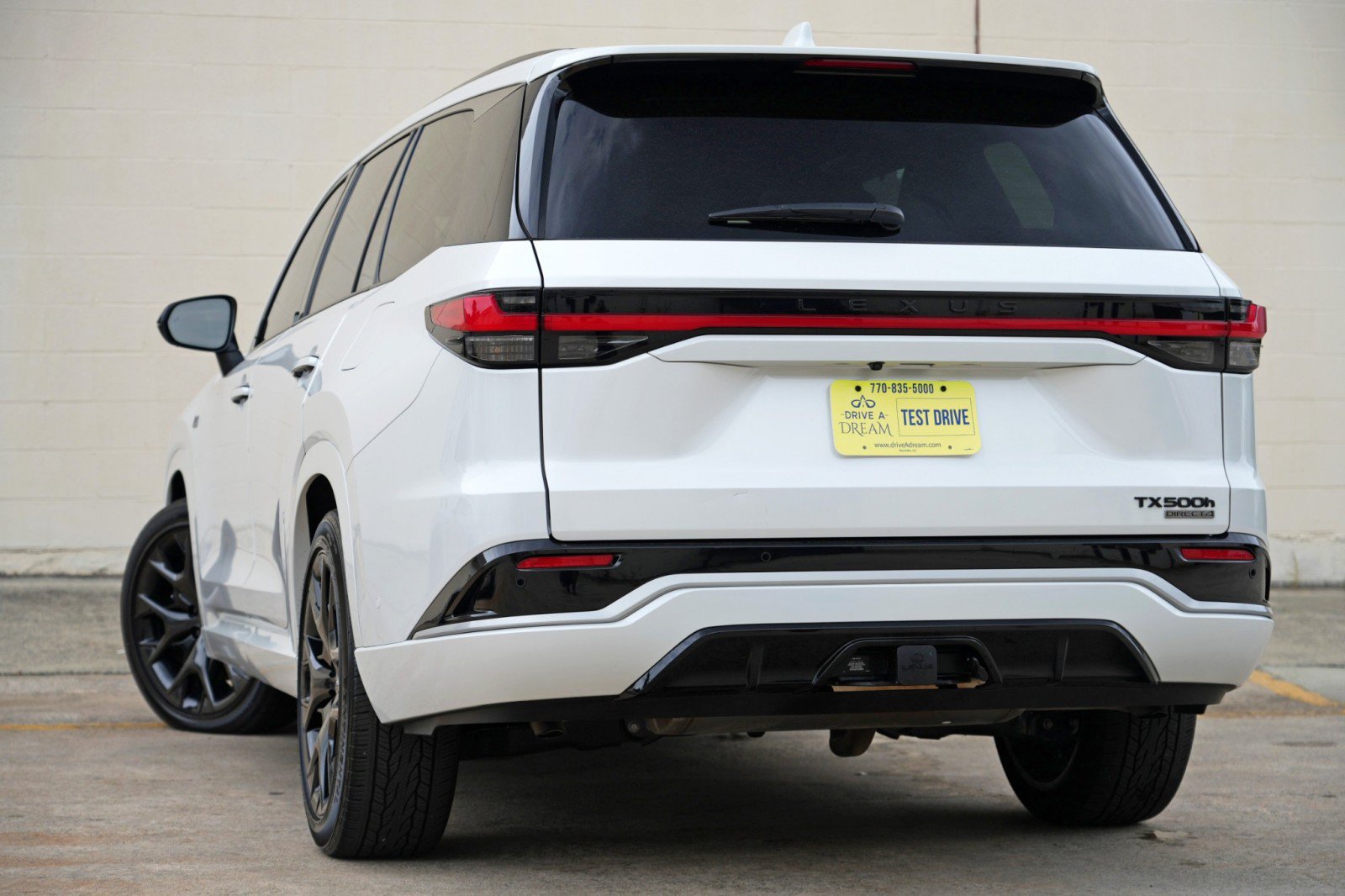 Used 2024 Lexus TX 500h AWD w/ Technology Package image 5