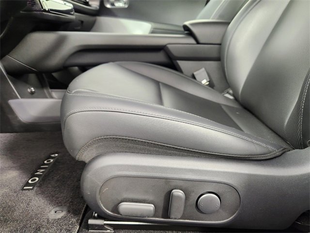 Certified 2025 Hyundai Ioniq 6 SEL image 11