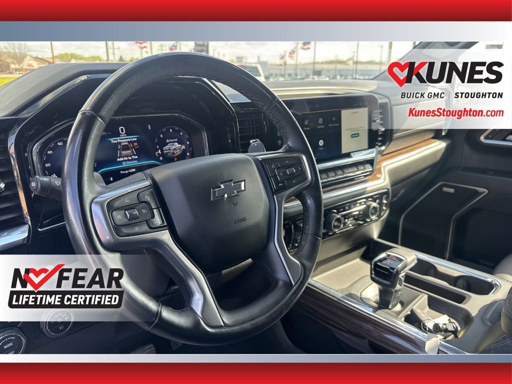 Used 2025 Chevrolet Silverado 1500 RST w/ Convenience Package II AWD/4WD image 25