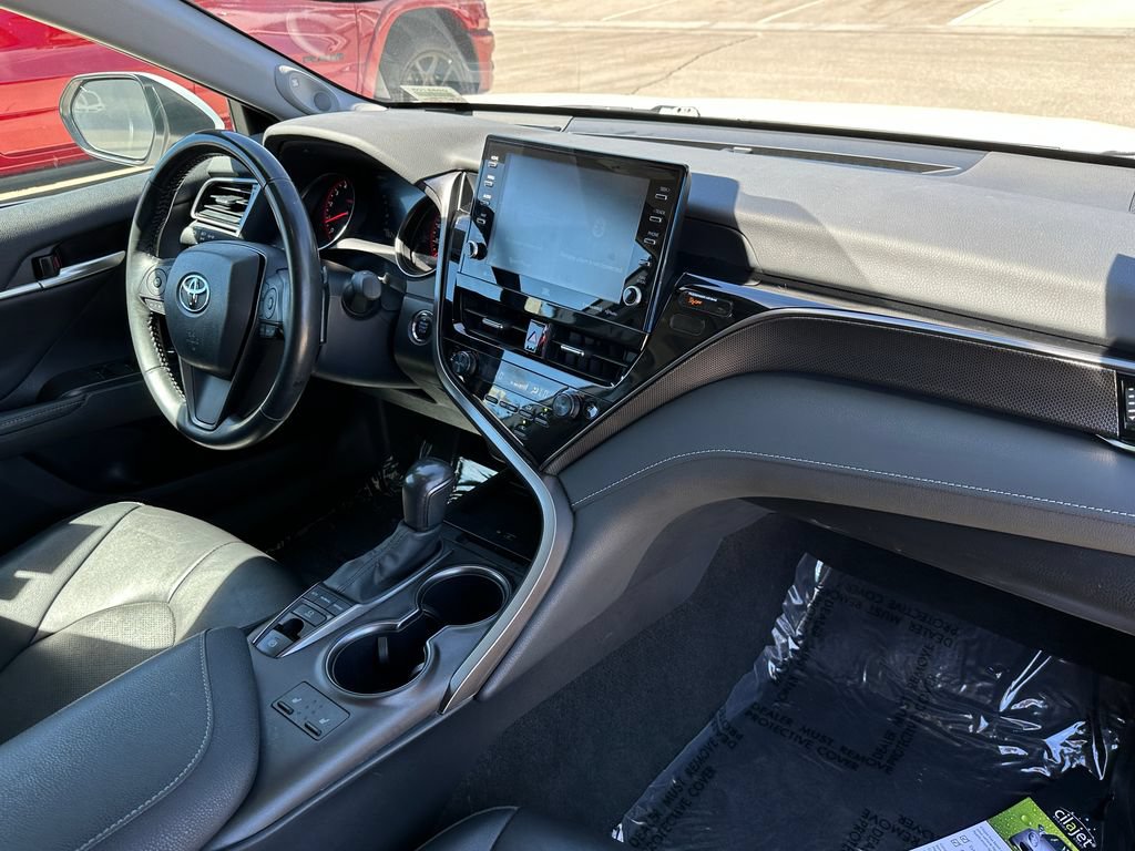 Used 2024 Toyota Camry XSE FWD image 15