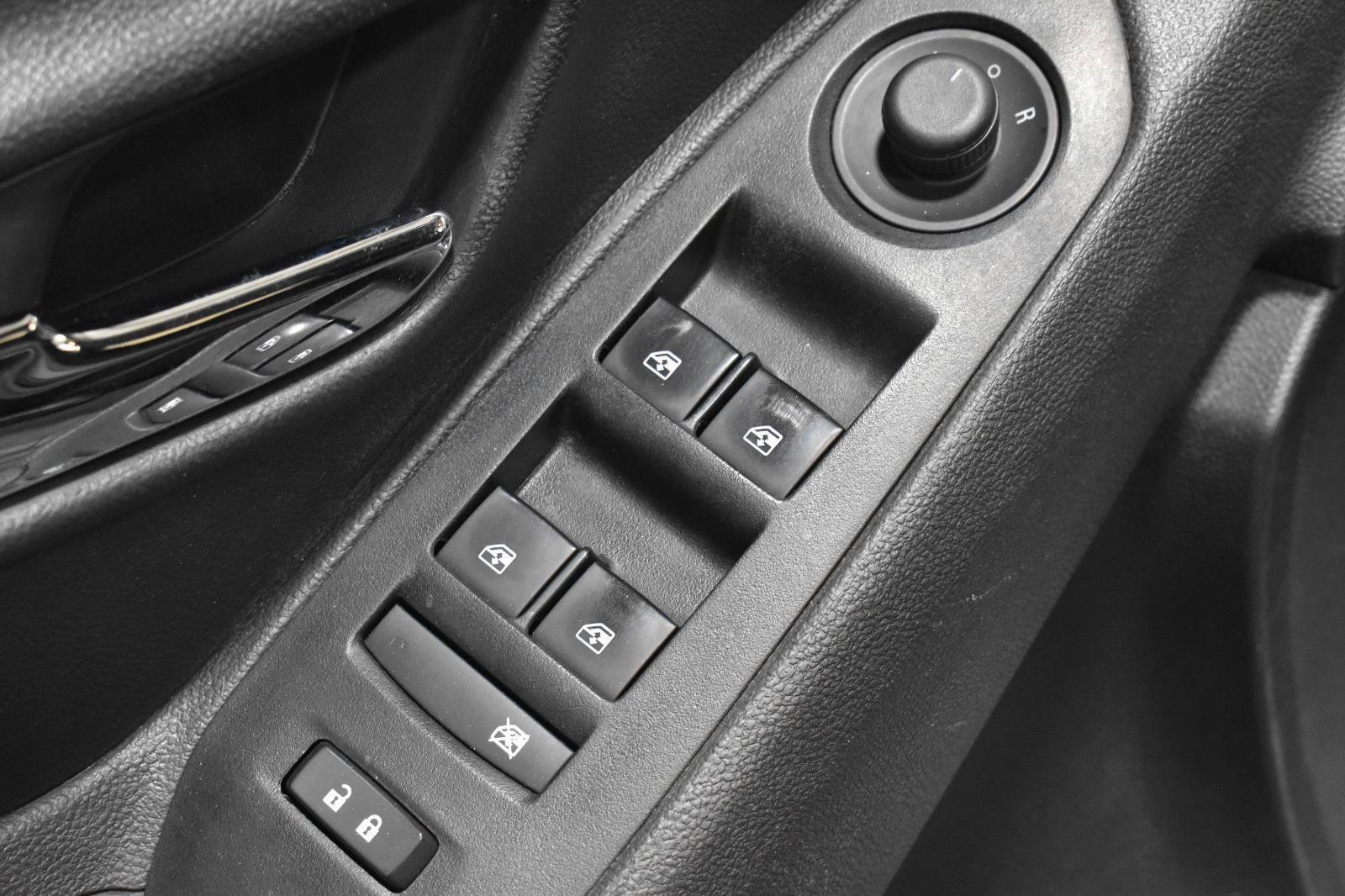 Used 2020 Chevrolet Trax LT image 10