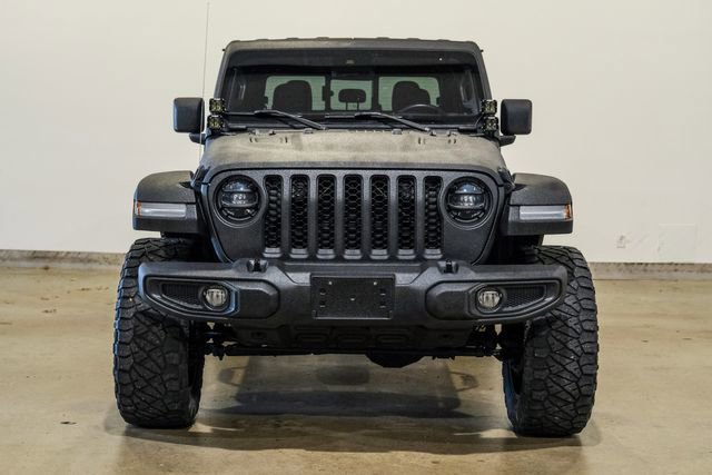 Used 2020 Jeep Gladiator Rubicon image 2