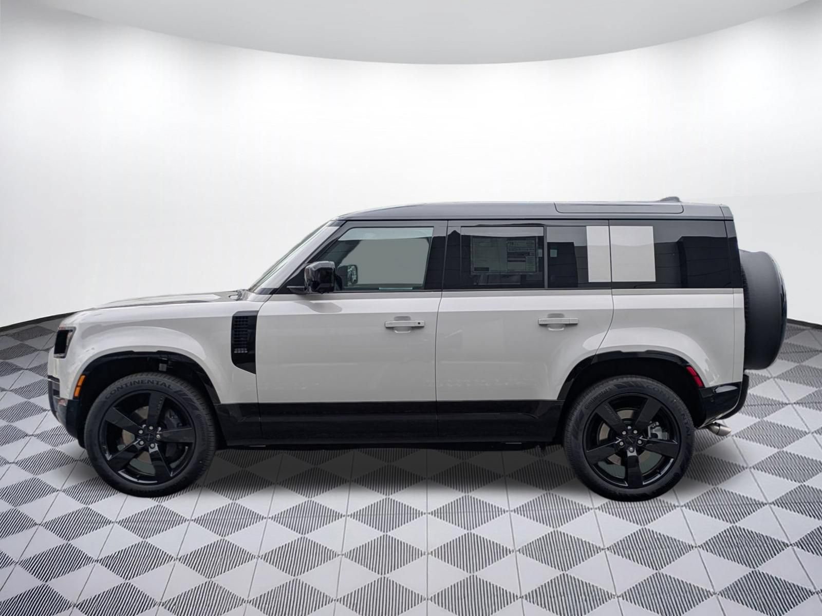 New 2026 Land Rover Defender 110 X-Dynamic SE AWD/4WD image 8