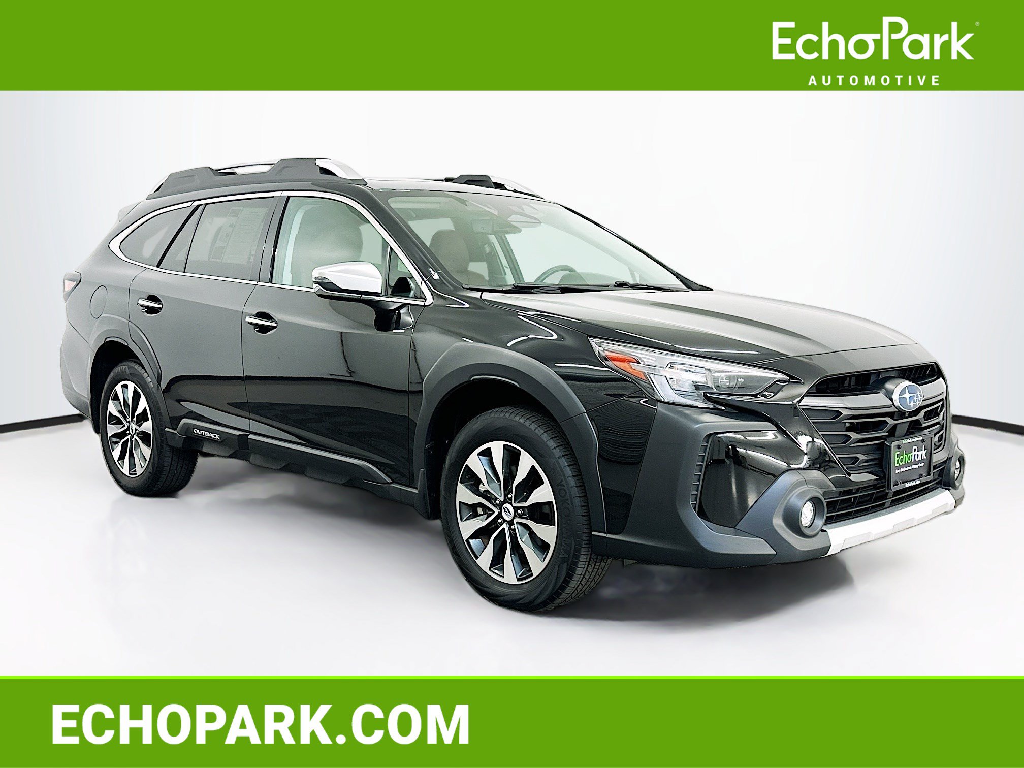 Used 2023 Subaru Outback Touring XT AWD/4WD image 1