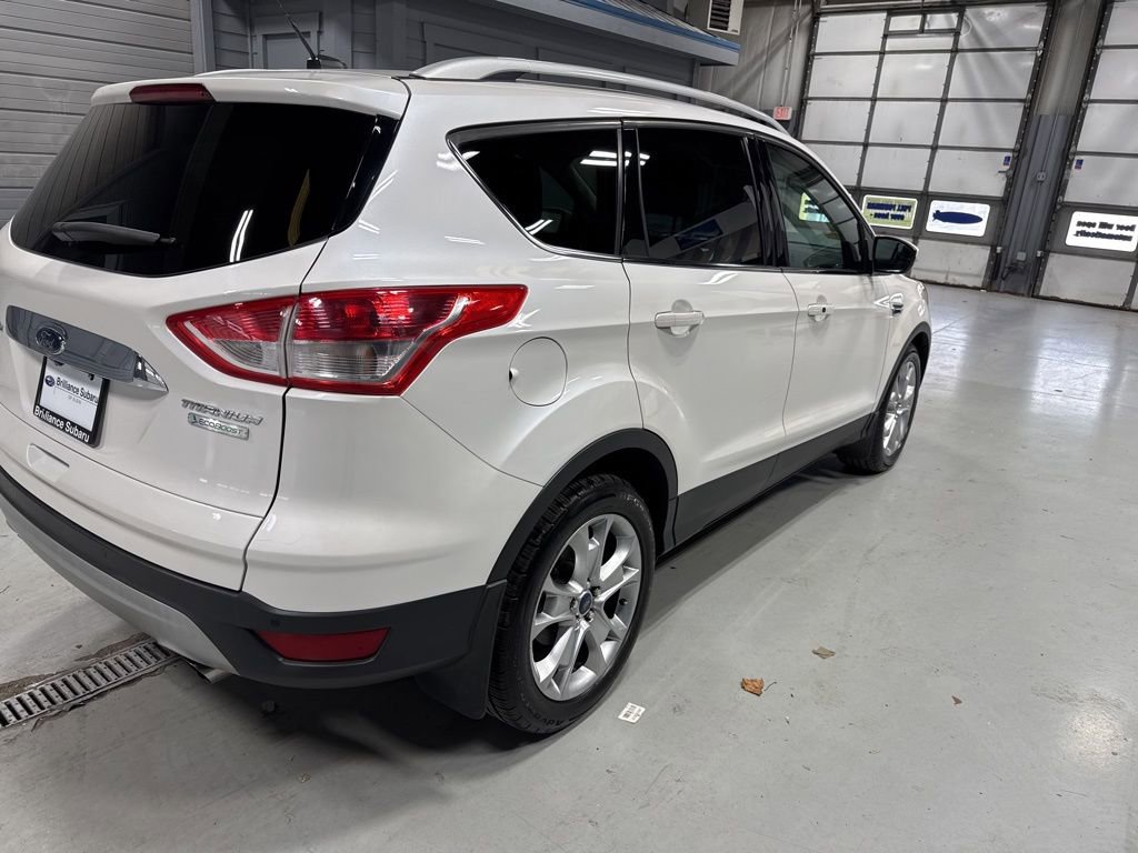Used 2016 Ford Escape Titanium image 7