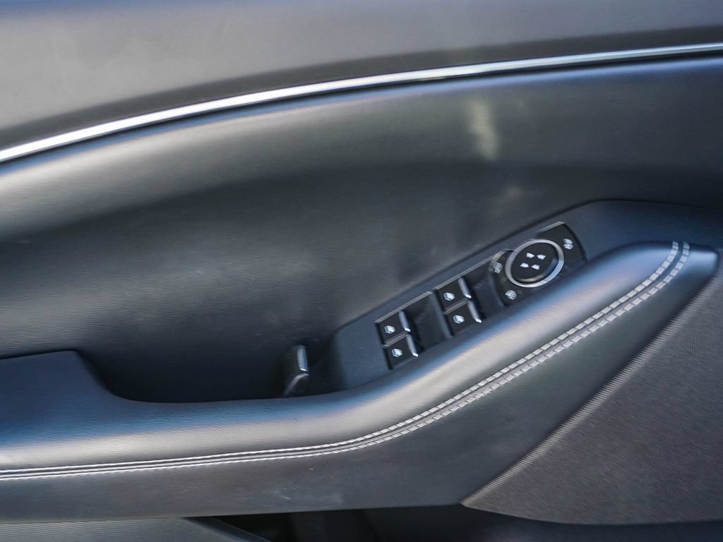 Used 2024 Ford Mustang Mach-E Select RWD image 19