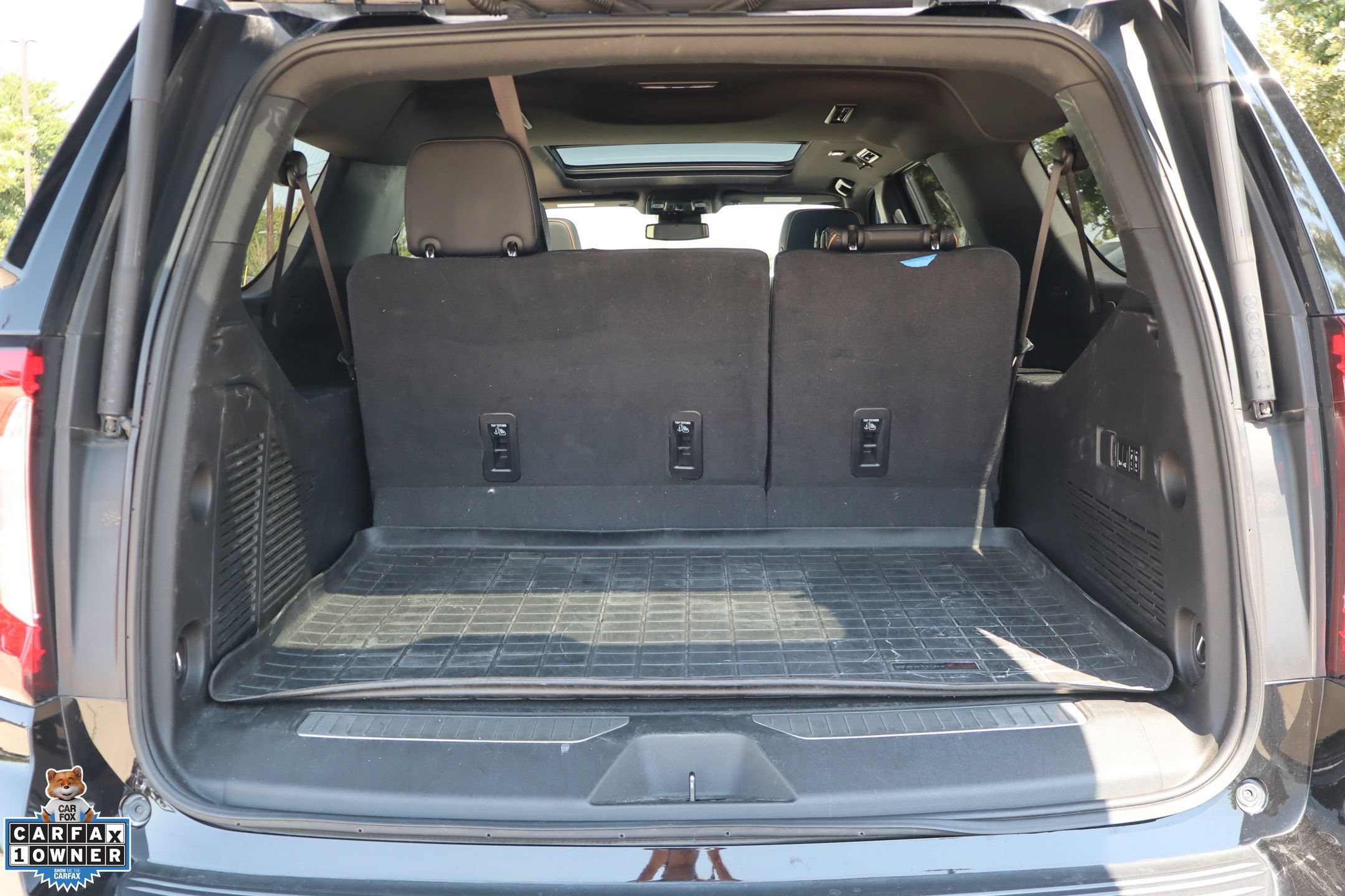 Used 2023 GMC Yukon XL AT4 AWD/4WD image 28