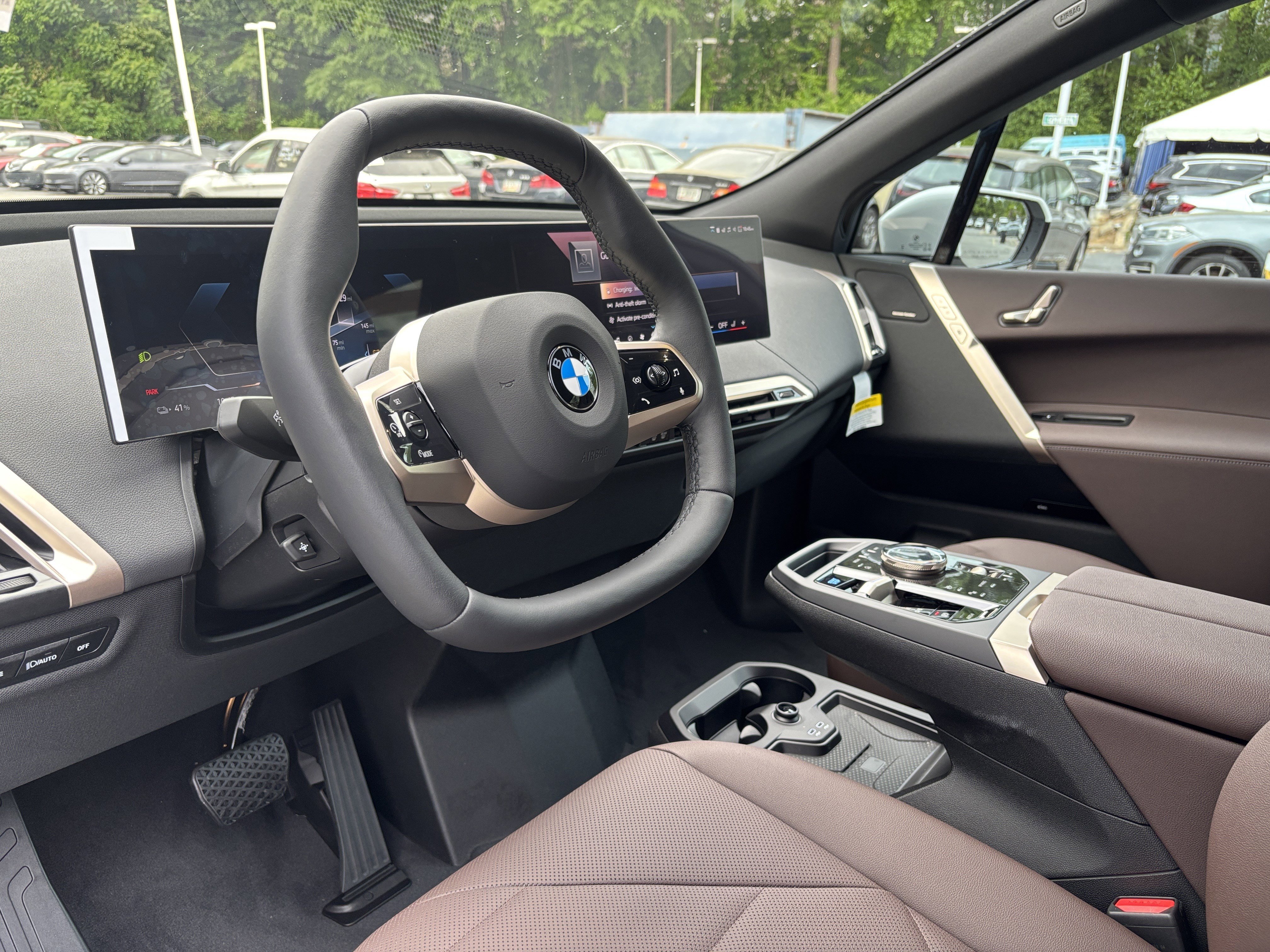 New 2026 BMW iX xDrive45 w/ Premium Package AWD/4WD image 24