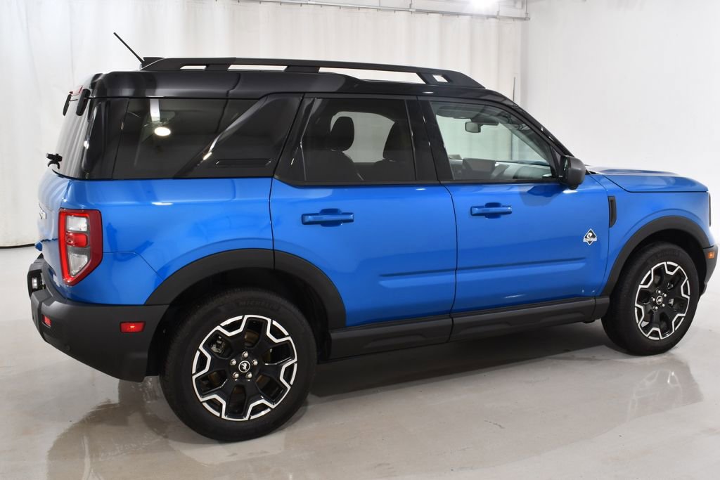 Used 2025 Ford Bronco Sport Outer Banks w/ Outer Banks Tech Package+ image 11