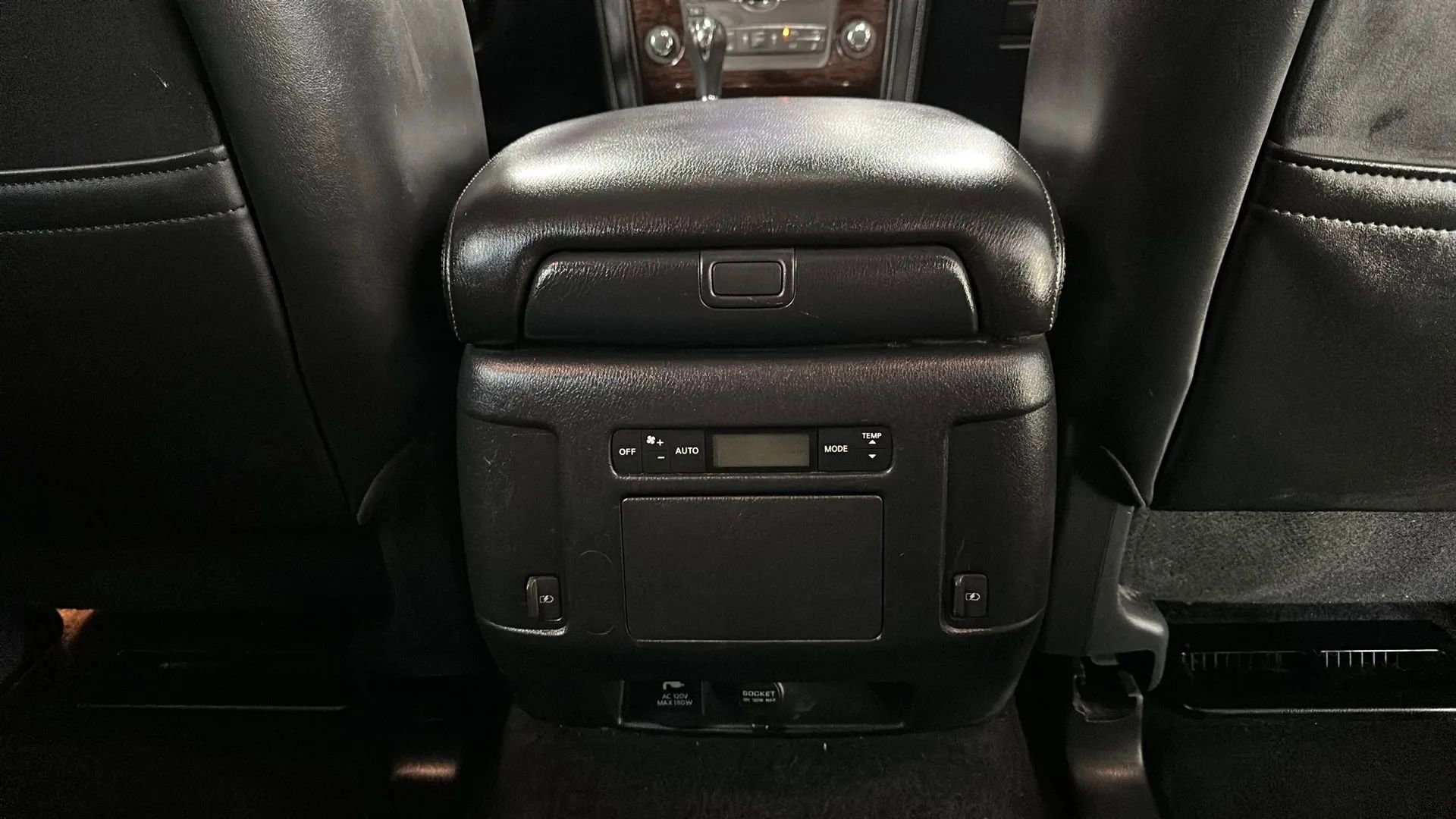 Used 2019 Nissan Armada SL w/ Premium Package image 26