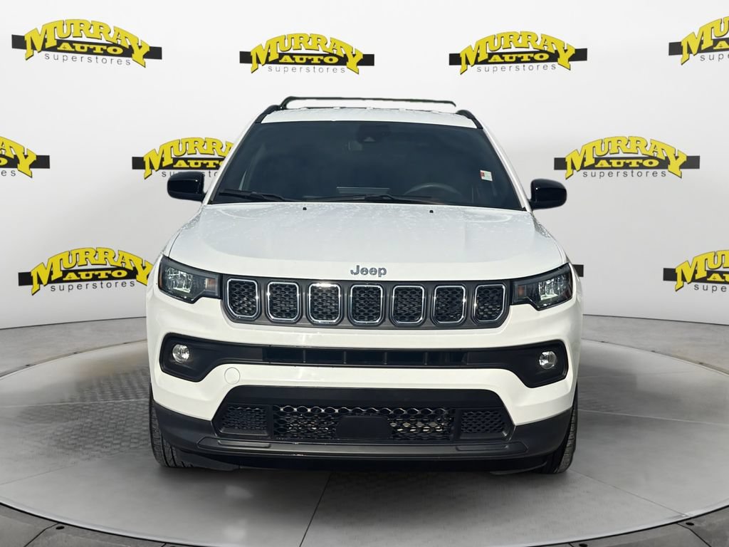 Used 2023 Jeep Compass Latitude AWD/4WD image 8