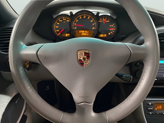 Used 2004 Porsche Boxster RWD image 29