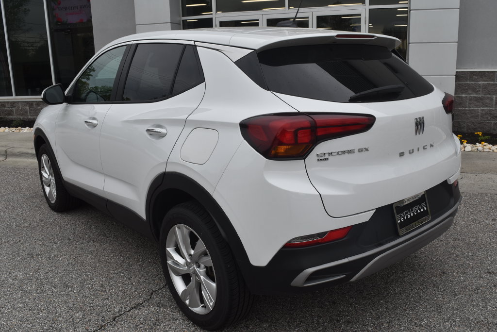 Used 2025 Buick Encore GX Preferred AWD/4WD image 5