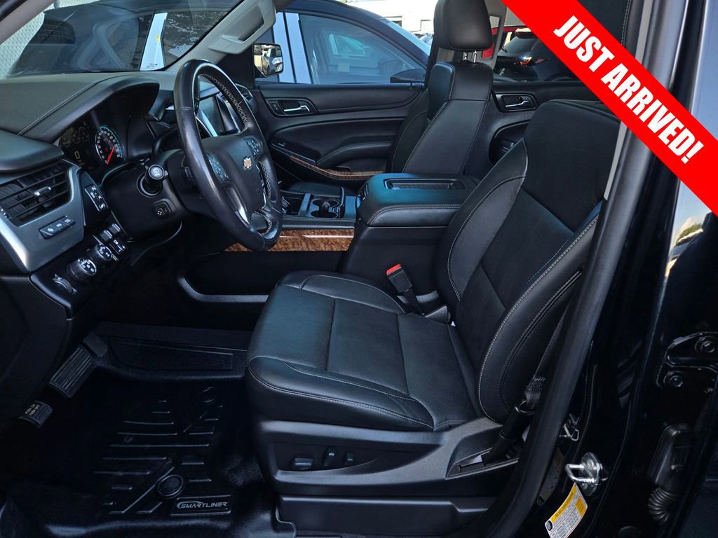 Used 2019 Chevrolet Suburban Premier AWD/4WD image 18
