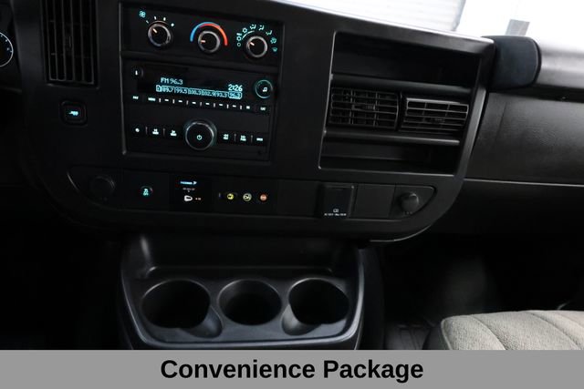 Used 2022 Chevrolet Express 3500 w/ Driver Convenience Package RWD image 10