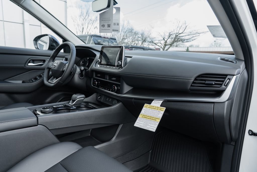 New 2026 Nissan Rogue SV image 28