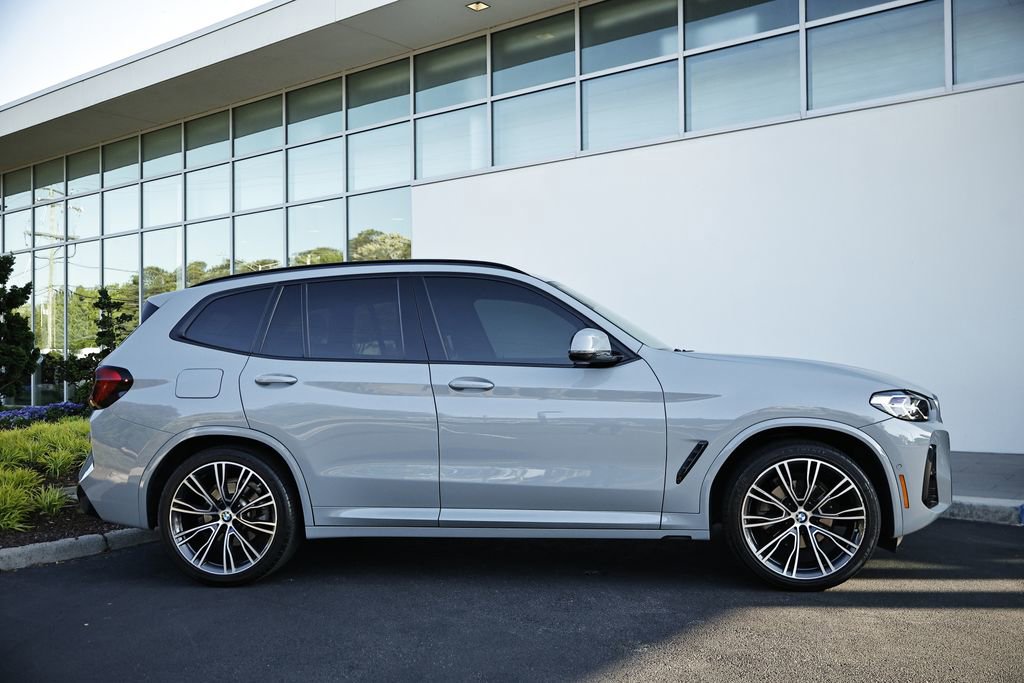 Used 2023 BMW X3 xDrive30i w/ M Sport Package image 4
