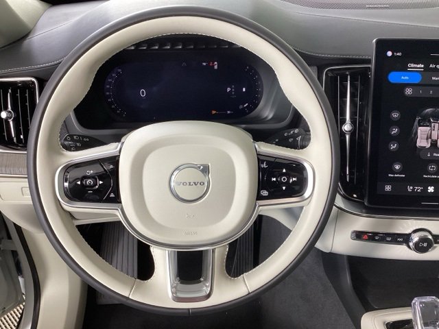 New 2026 Volvo XC90 B6 Ultra image 28