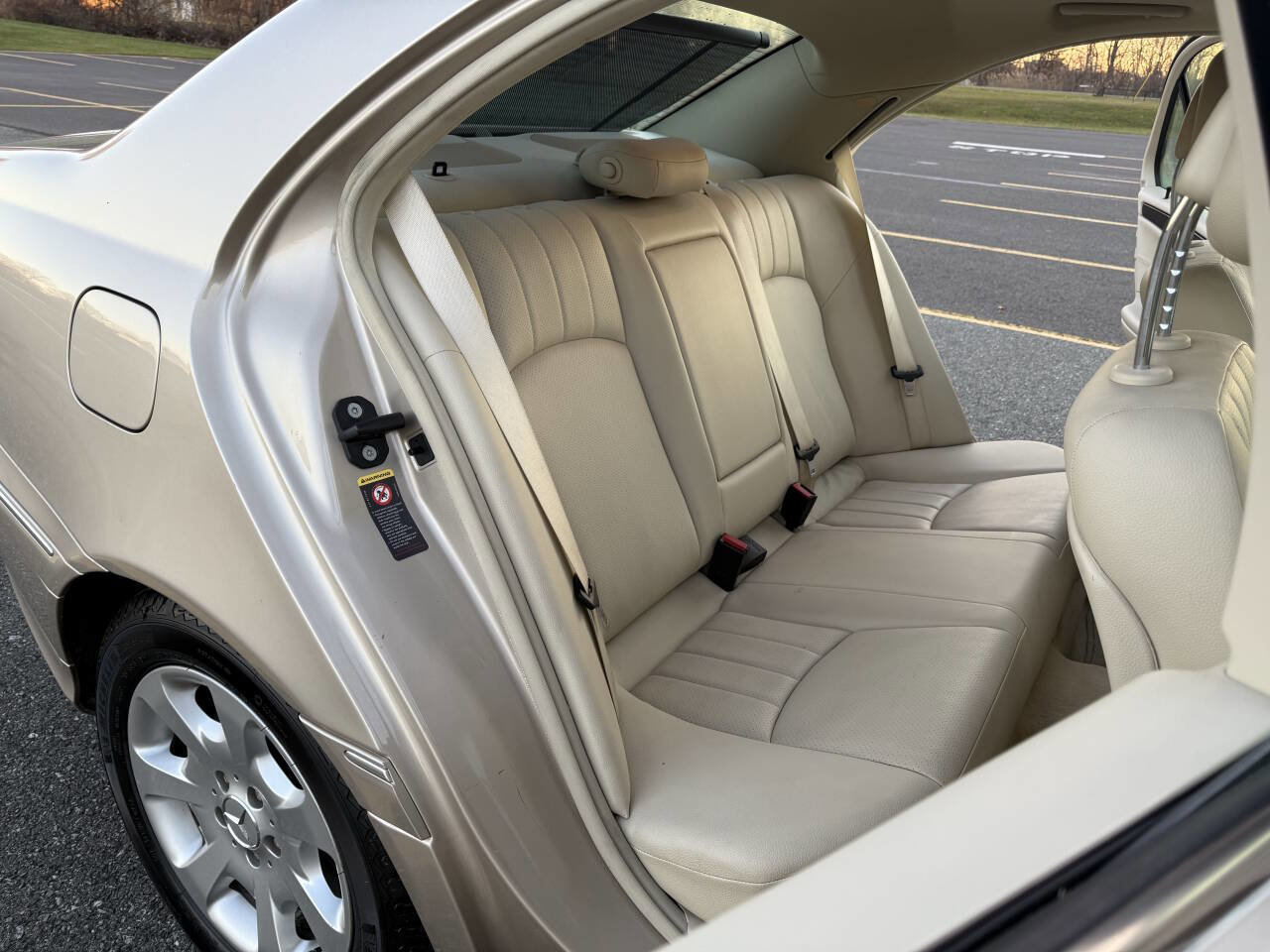 Used 2005 Mercedes-Benz C 320 Sedan image 14