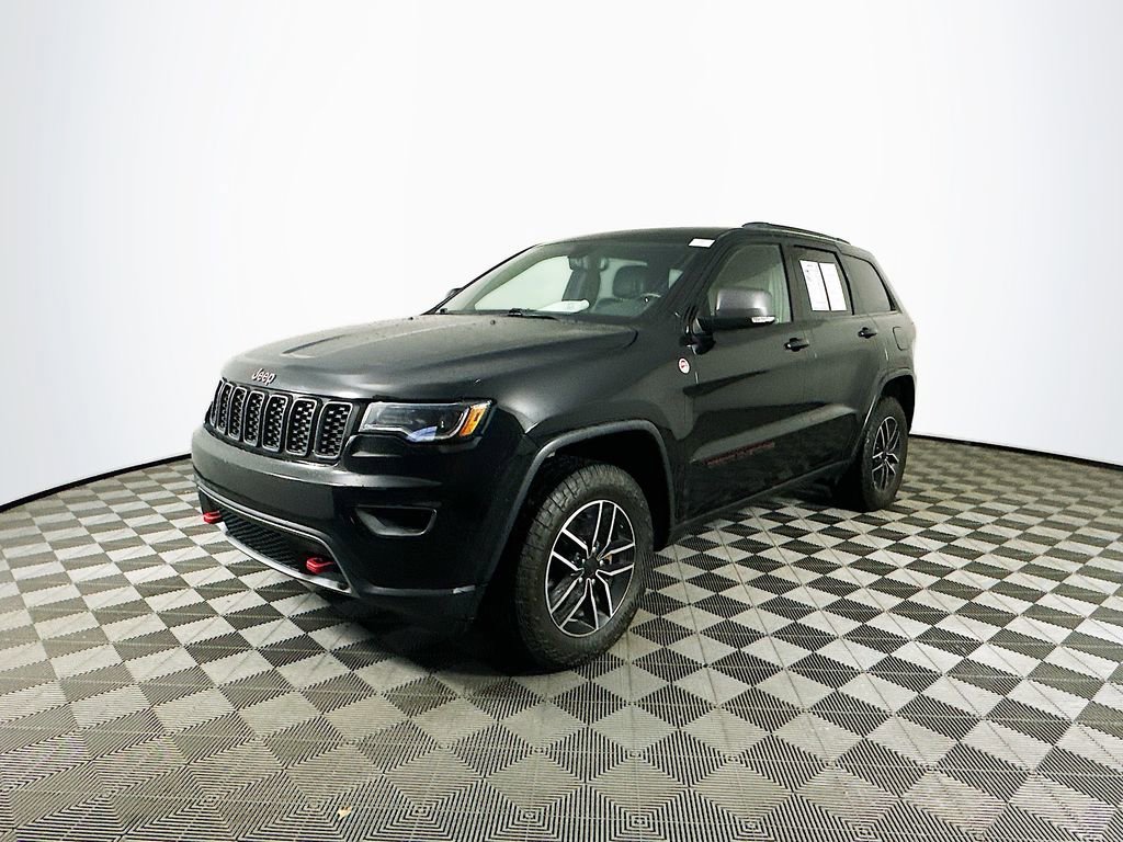 Used 2020 Jeep Grand Cherokee Trailhawk w/ Trailhawk Luxury Group image 4