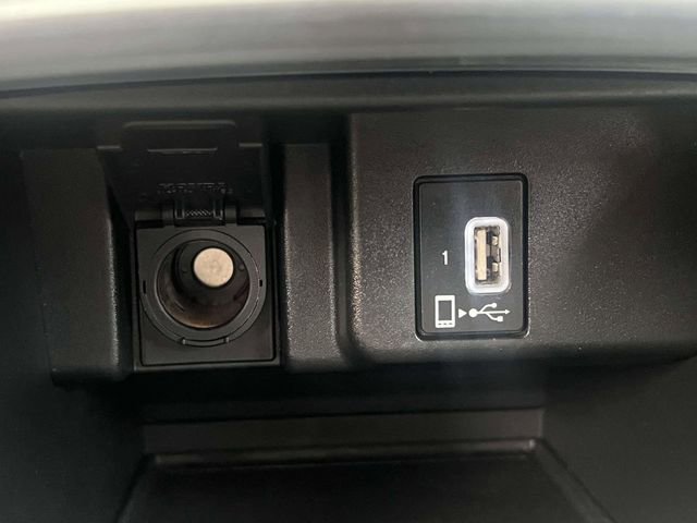 Used 2018 Honda Accord EX image 32