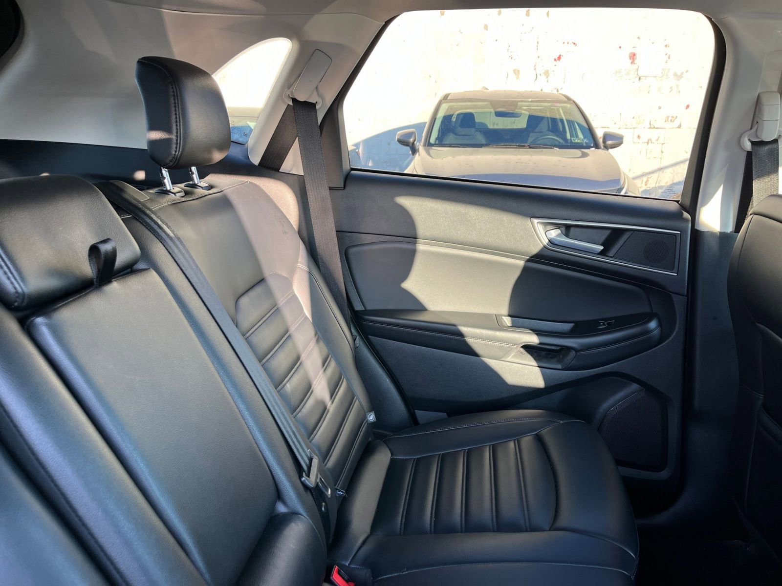 Used 2024 Ford Edge SEL image 37