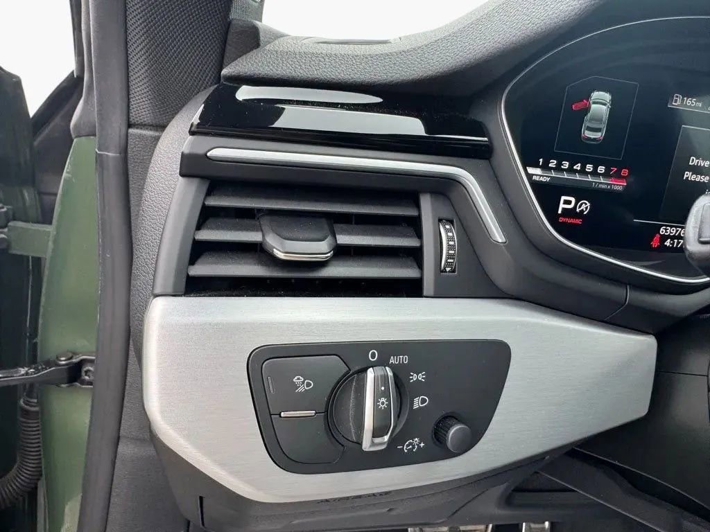 Used 2022 Audi A5 2.0T Premium Plus w/ Premium Plus image 18