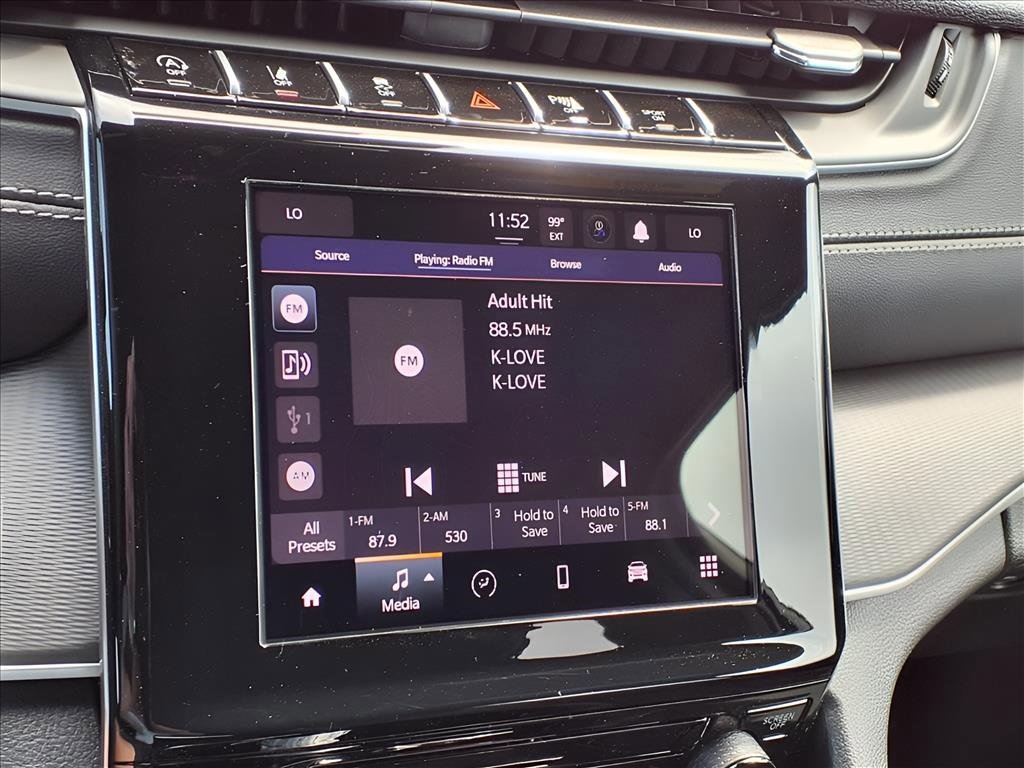 New 2025 Jeep Grand Cherokee L Laredo image 26