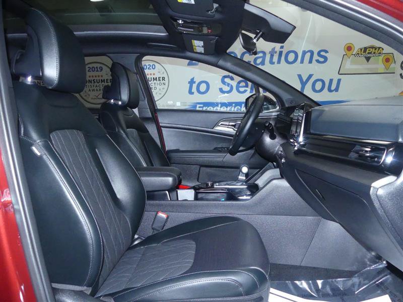 Used 2025 Kia Sportage X-Line w/ Premium Package AWD/4WD image 7