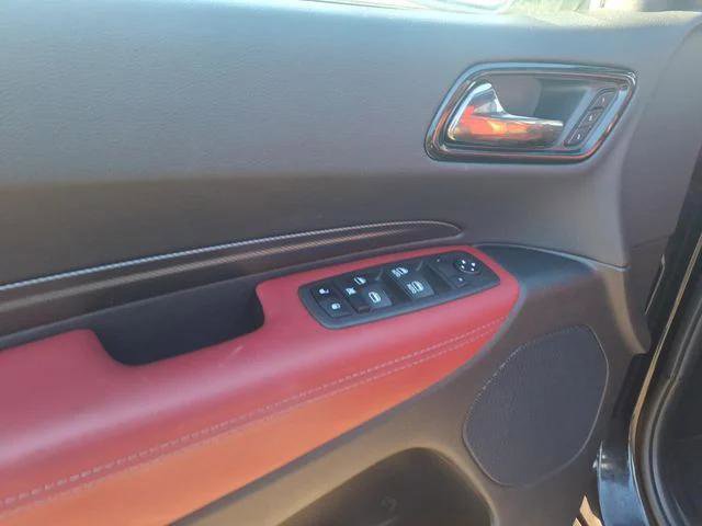 Certified 2022 Dodge Durango R/T w/ Blacktop Package image 9