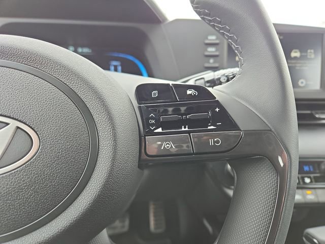 New 2026 Hyundai Elantra Sport FWD image 19