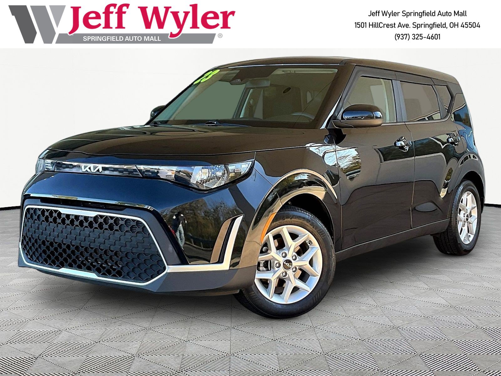 Used 2023 Kia Soul LX w/ LX Technology Package