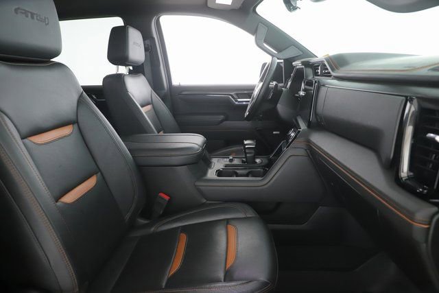 Used 2024 GMC Sierra 1500 AT4 w/ Technology Package image 32