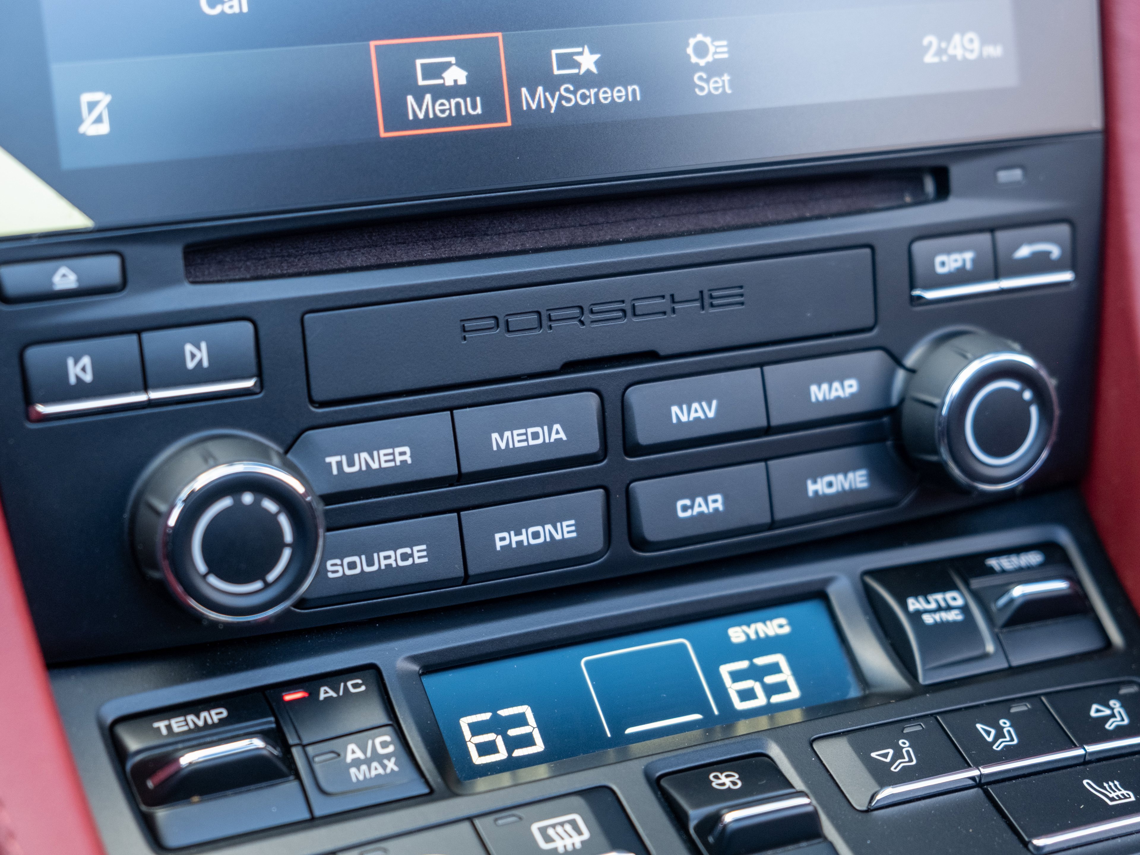 Certified 2021 Porsche 718 Boxster Spyder image 26