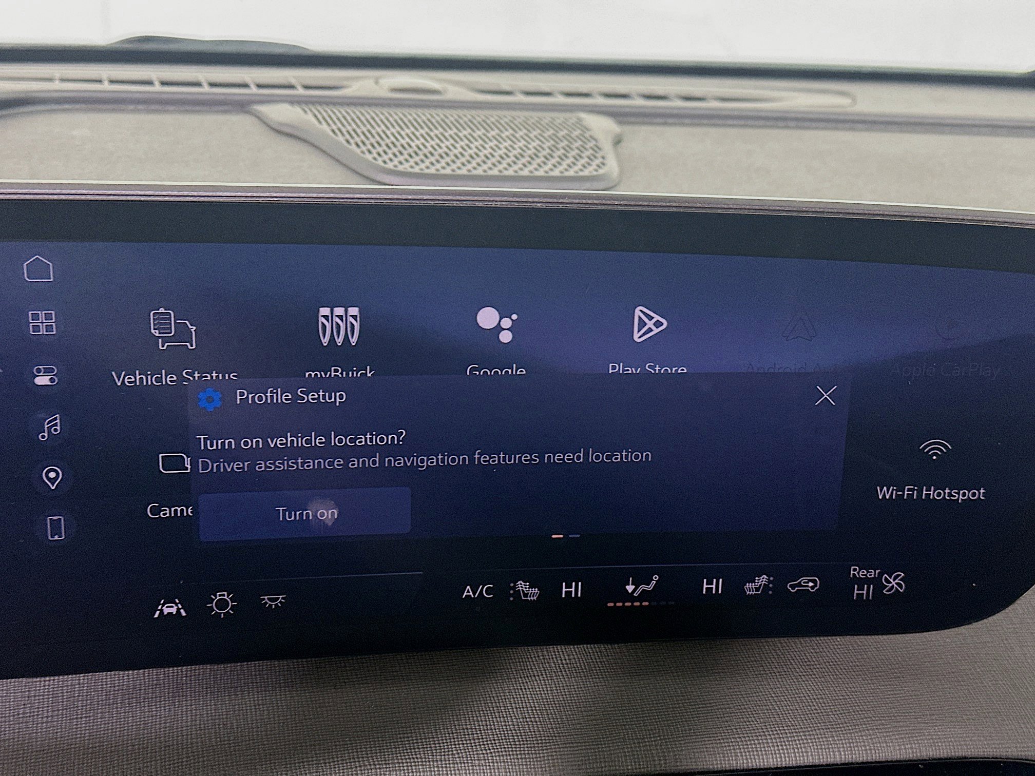 Used 2025 Buick Enclave Preferred image 21