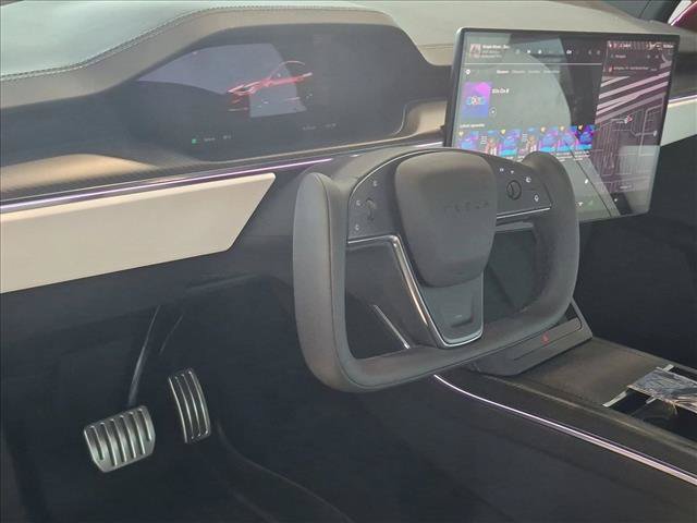 Used 2026 Tesla Model X Plaid AWD/4WD image 8