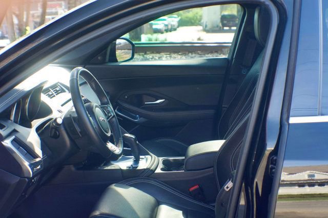 Used 2018 Jaguar E-PACE R-Dynamic S AWD/4WD image 21